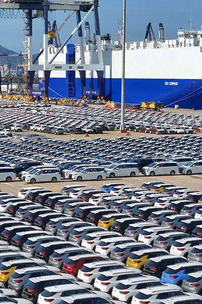 Seamless passenger car logistics solutions in Mundra handling, customs clearance & shipping support.