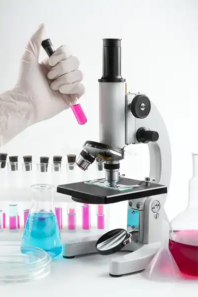 Safe logistics for lab equipment shipments with trusted handling, storage & careful distribution.